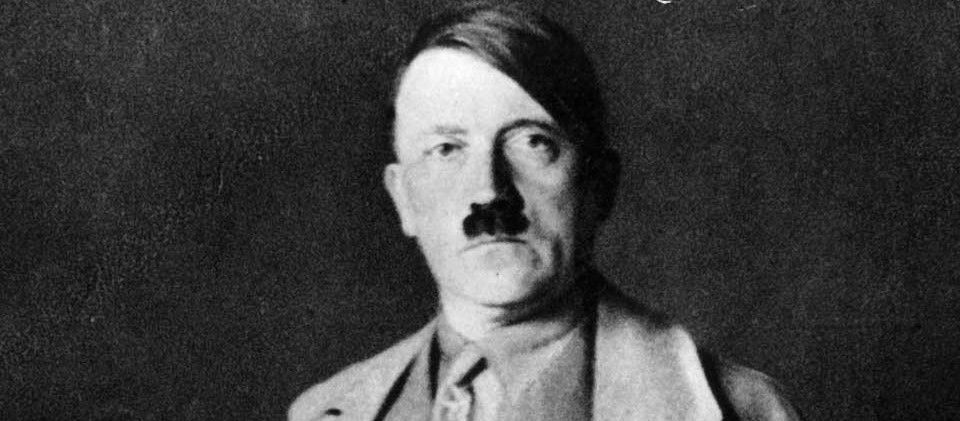 Hitler: el soltero más codiciado de Tinder Hitler: el soltero más codiciado de Tinder