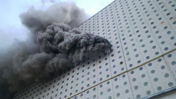 Incendio en la Terminal 2 del AICM