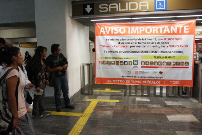 Piden 600 ciudadanos indemnización por cierre de Línea 12 Piden 600 ciudadanos indemnización por cierre de Línea 12