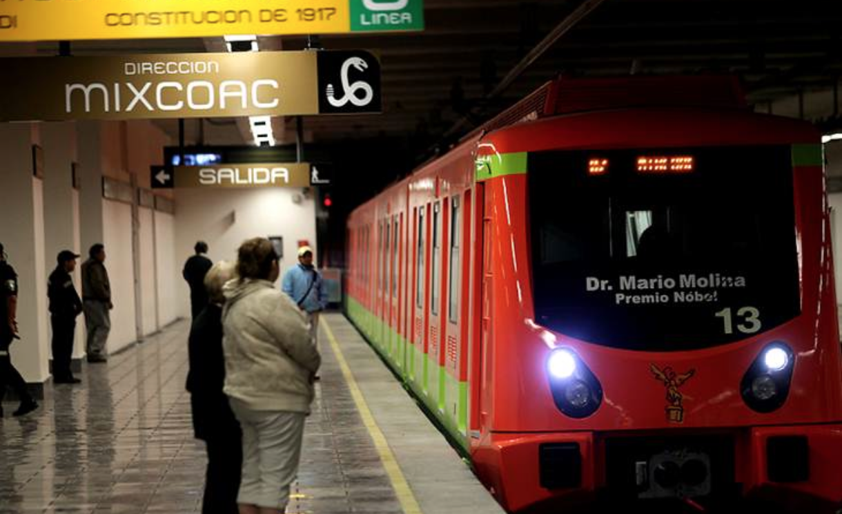 Falla Línea 12 por problemas eléctricos Falla Línea 12 por problemas eléctricos