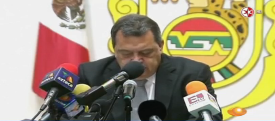 Diputados de Guerrero aprueban licencia a Aguirre