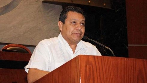 AMLO sabía de nexos de Abarca con el crimen: diputado PRD