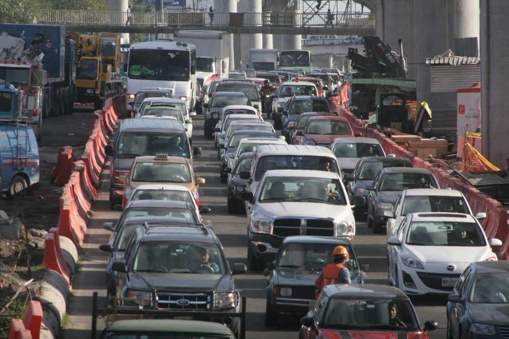 Detienen a trabajadores de OHL