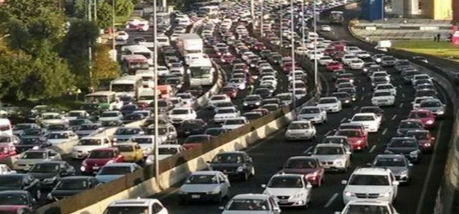 Caos vial en Periférico Norte por incumplimiento de OHL