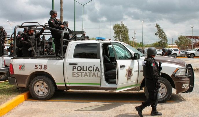 Rescatan a 22 migrantes en Nuevo Laredo Rescatan a 22 migrantes en Nuevo Laredo