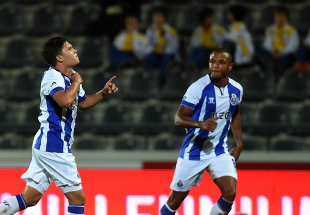 Porto golea 5-0 Arouca, Herrera como titular en Liga Portuguesa Porto golea 5-0 Arouca, Herrera como titular en Liga Portuguesa