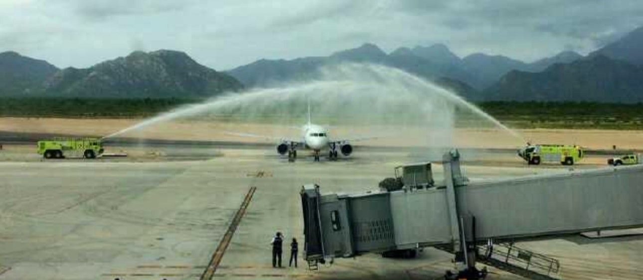 Reanuda operaciones el aeropuerto de Los Cabos