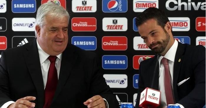 Ahora Puente y Benaiges salen de las Chivas