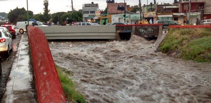 Lluvias inundan Querétaro Lluvias inundan Querétaro