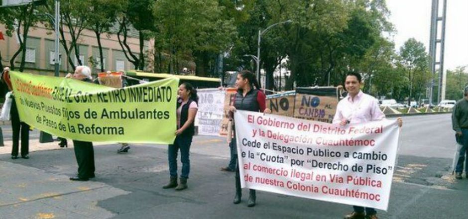 Exigen al GDF el retiro de la Plaza de Comercio Informal