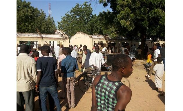 Mueren 48 estudiantes por atentado en Nigeria Mueren 48 estudiantes por atentado en Nigeria