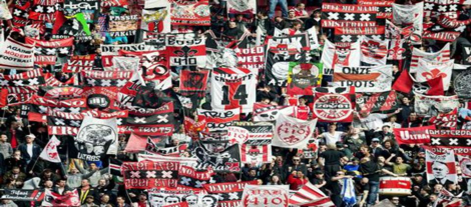 Arrestan a 95 fanáticos del Ajax en París