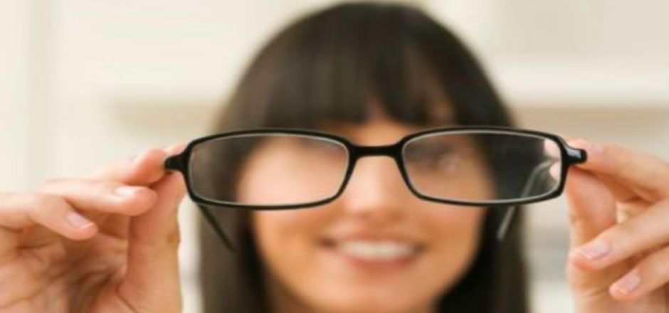 ¿Cómo mantener limpios los anteojos? ¿Cómo mantener limpios los anteojos?