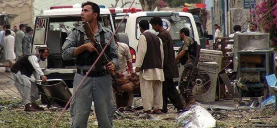 Ataque suicida deja 45 muertos en Afganistán Ataque suicida deja 45 muertos en Afganistán