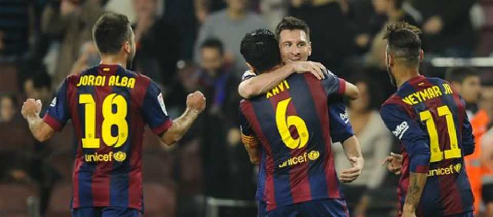 Barcelona golea al Sevilla en la noche de Messi