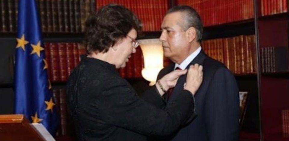 Recibe Manlio Fabio Beltrones la Legión de Honor