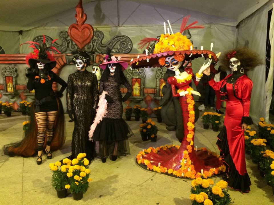 Rompen récord “catrinas” en la Ciudad de México