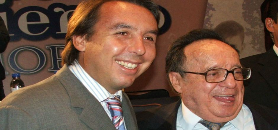 Restos de Chespirito llegarán hoy a Televisa Restos de Chespirito llegarán hoy a Televisa