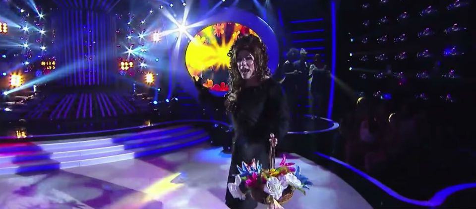 Christian Chávez se viste de Thalía Christian Chávez se viste de Thalía