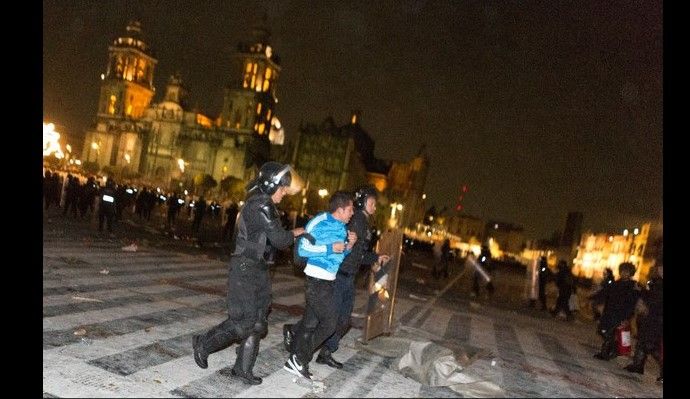 Amnistía Internacional solicita liberaración de detenidos en el Zócalo Amnistía Internacional solicita liberaración de detenidos en el Zócalo