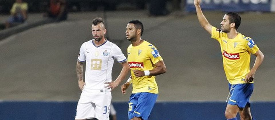 Rescata Porto empate ante Estoril Rescata Porto empate ante Estoril