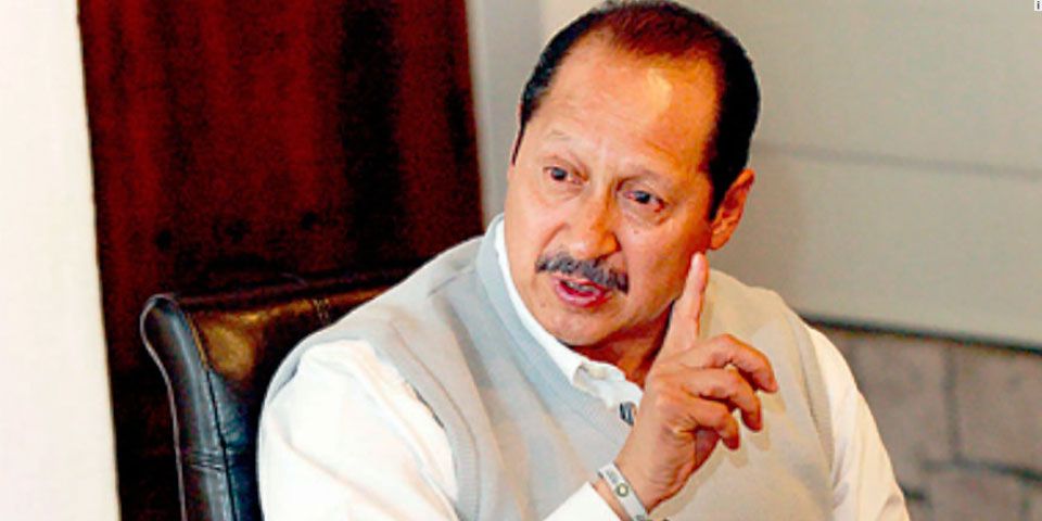 Por Mirella meto las manos al fuego: Leonel Godoy