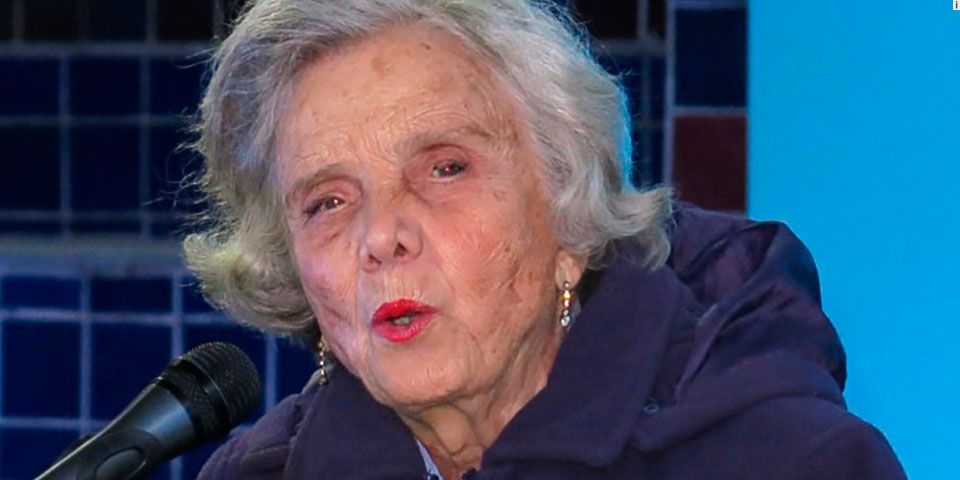 Elena Poniatowska invita a los niños a preguntar Elena Poniatowska invita a los niños a preguntar