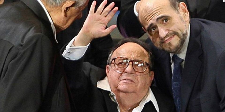 Anuncian misa de cuerpo presente a Chespirito en el Azteca