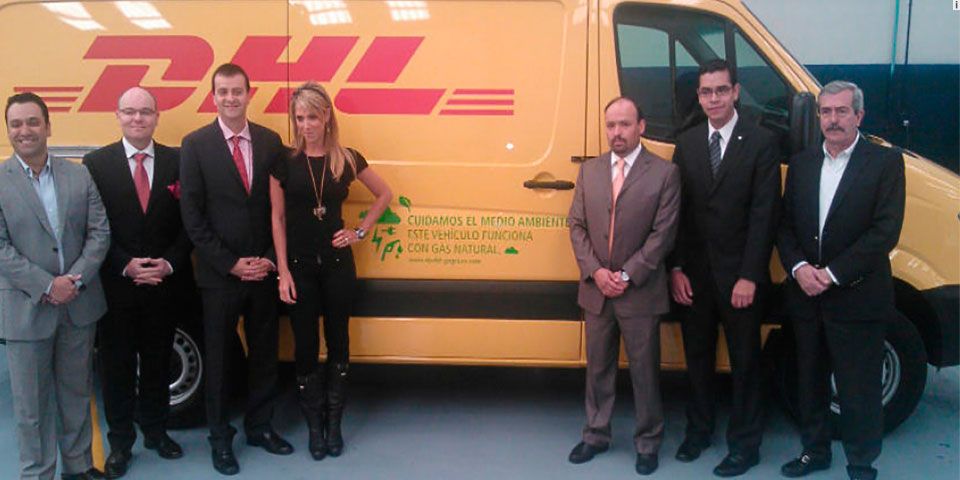 Mercedes-Benz entrega a DHL Express nueva flota con 108 unidades Mercedes-Benz entrega a DHL Express nueva flota con 108 unidades