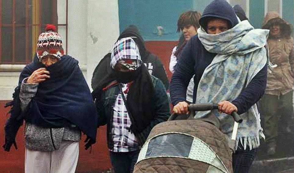 Prevén temperaturas menores a cinco grados en el Valle de México