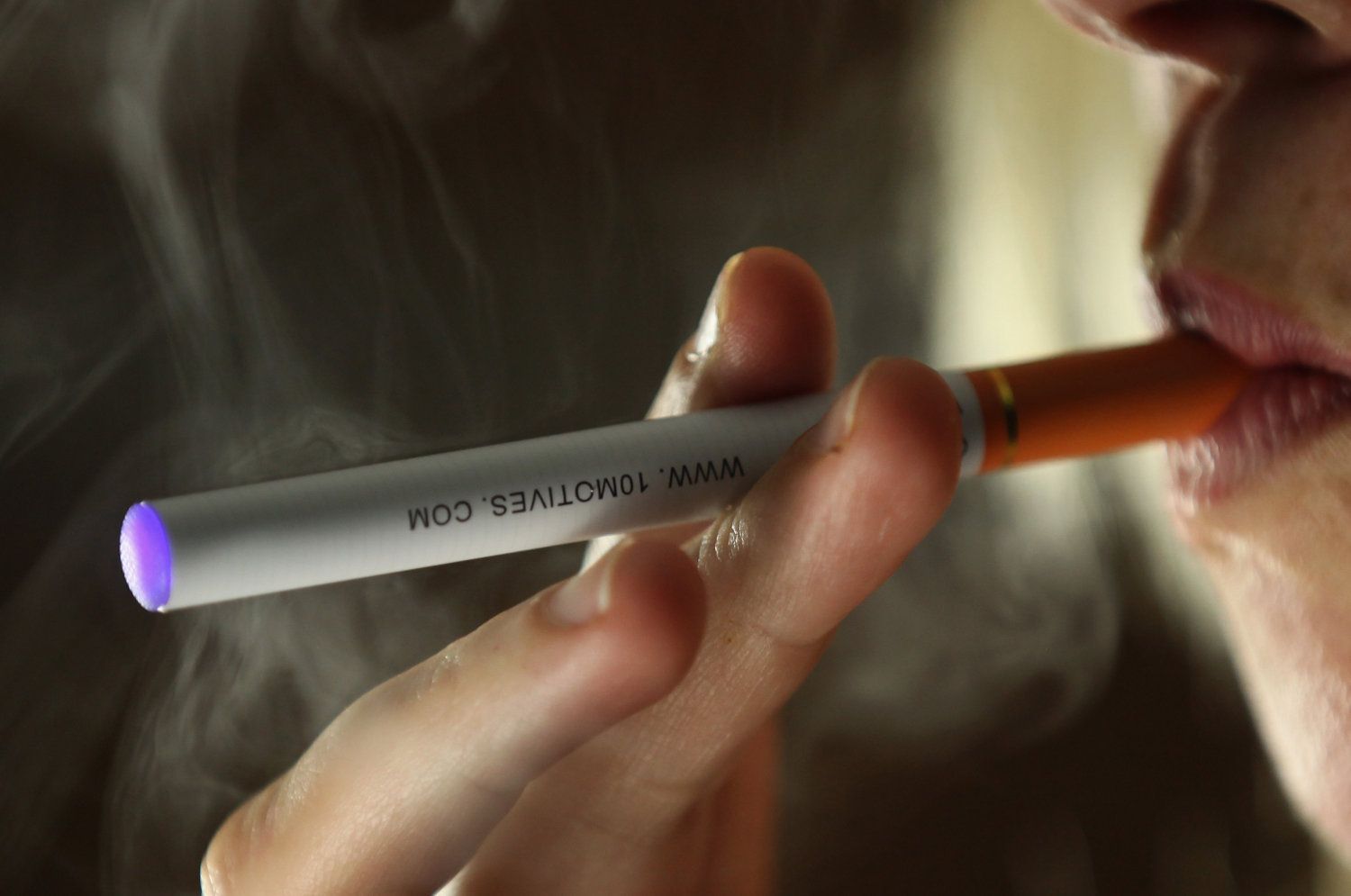 Cigarros electrónicos contienen sustancias cancerígenas Cigarros electrónicos contienen sustancias cancerígenas