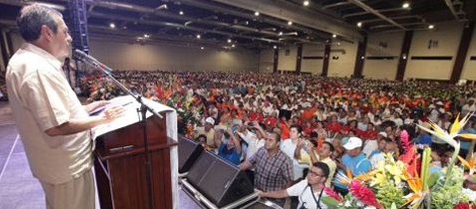 Pide gobernador de Guerrero evitar violencia en protestas