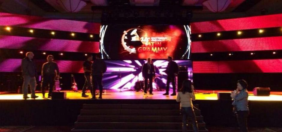 Retrasan Grammy Latino por discurso de Obama