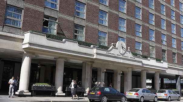 Explosión deja 12 heridos en hotel de Londres Explosión deja 12 heridos en hotel de Londres