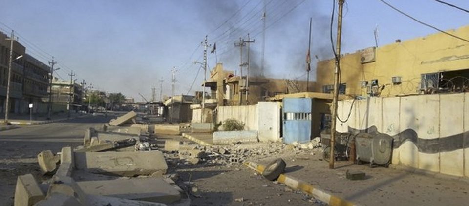 Extremistas islámicos fusilan a 50