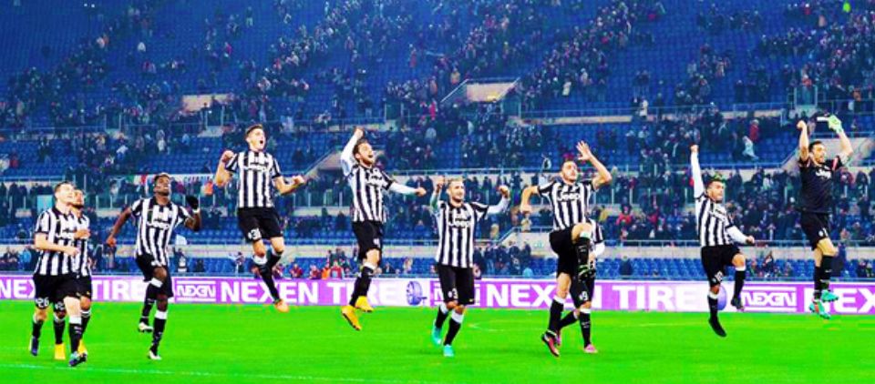 Gana Juventus con gran actuación de Tevez y Pogba