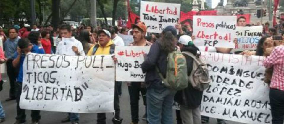 Retiran cargos de terrorismo a estudiantes detenidos Retiran cargos de terrorismo a estudiantes detenidos