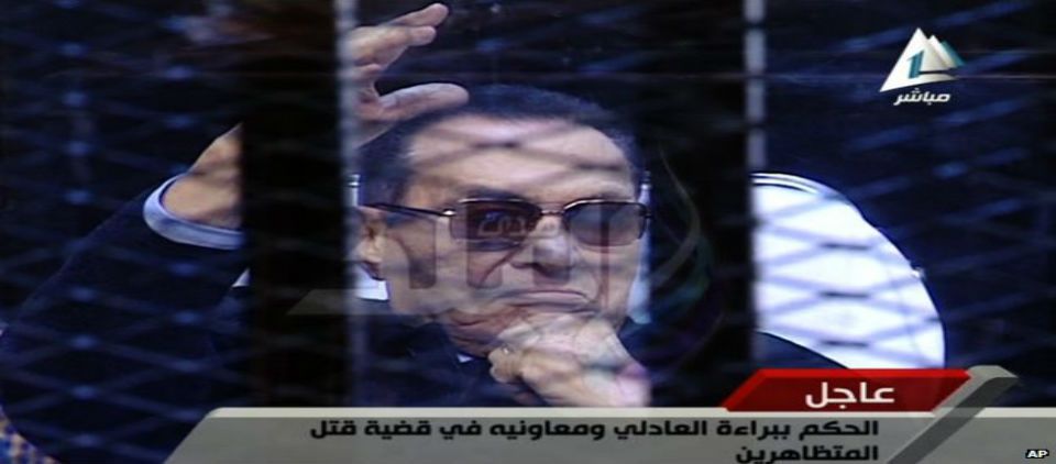 Mubarak exonerado por muerte de manifestantes