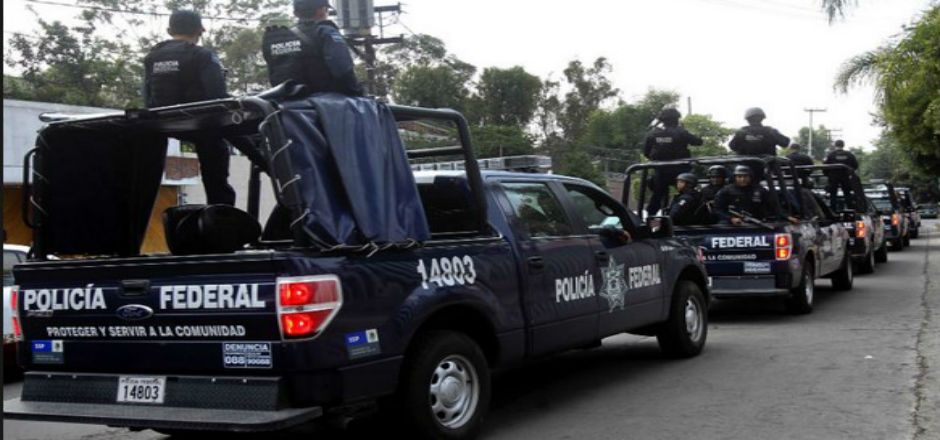 PF cateó tres casas para encontrar a Abarca