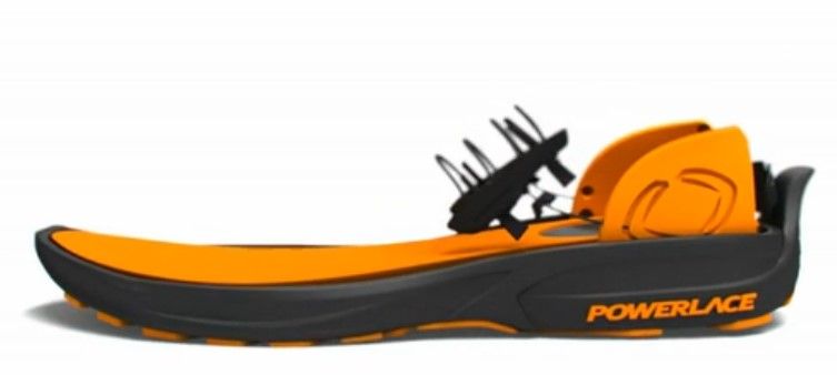 Crean tenis que se amarran solos Crean tenis que se amarran solos