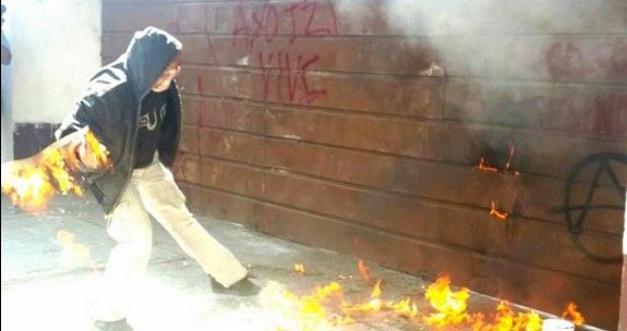 Docentes acusan a Gobierno de Oaxaca de represión Docentes acusan a Gobierno de Oaxaca de represión