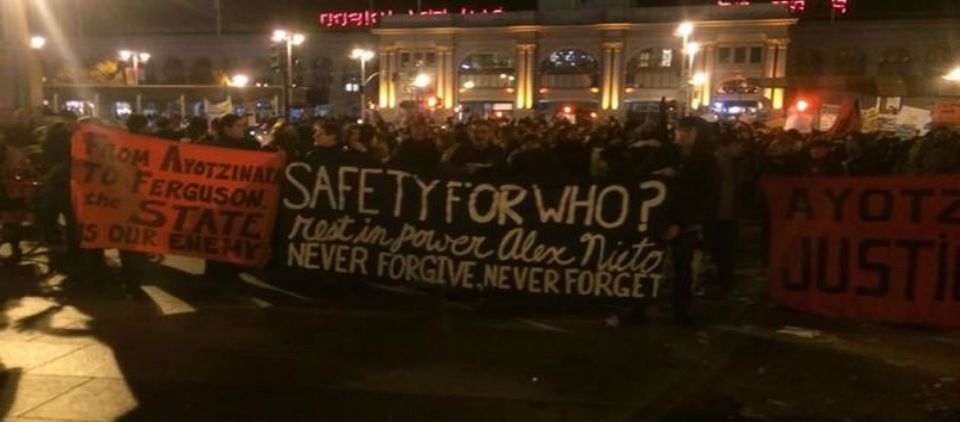 Manifestantes rompen aparadores en San Francisco