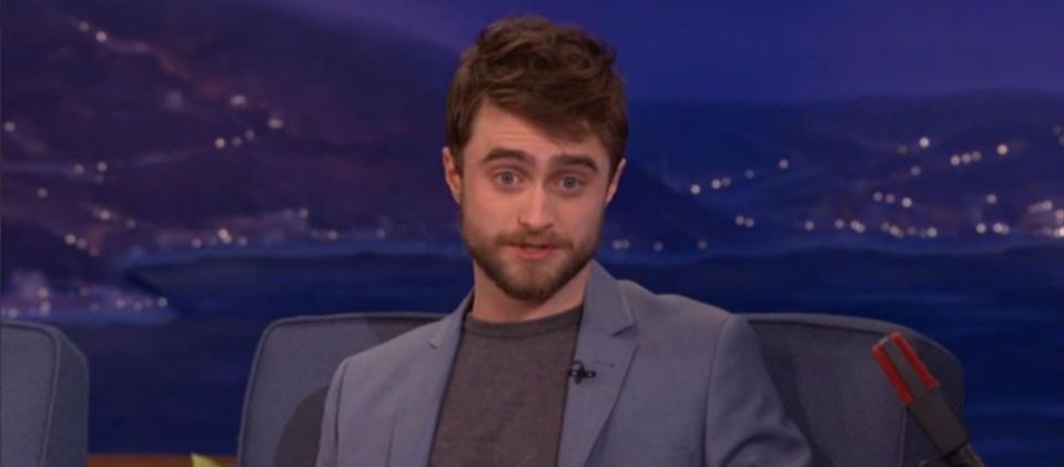 Se intoxica Daniel Radcliffe al tomar agua con anticongelante Se intoxica Daniel Radcliffe al tomar agua con anticongelante