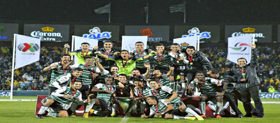 Santos levanta la Copa MX