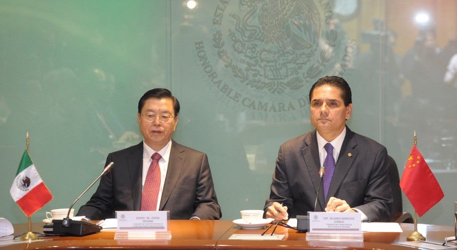 Silvano Aureoles habla sobre las reformas con legisladores chinos Silvano Aureoles habla sobre las reformas con legisladores chinos