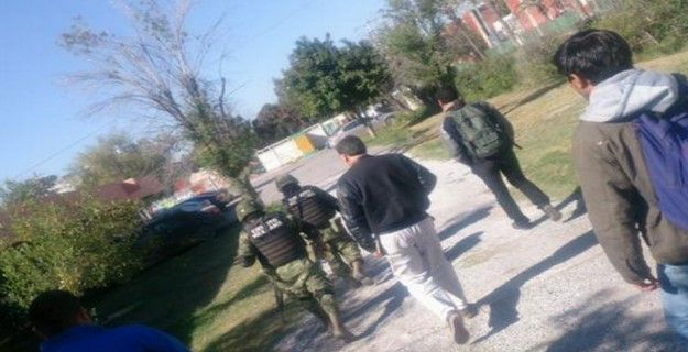 General del Ejército se disculpa por incursión de militares a universidad General del Ejército se disculpa por incursión de militares a universidad