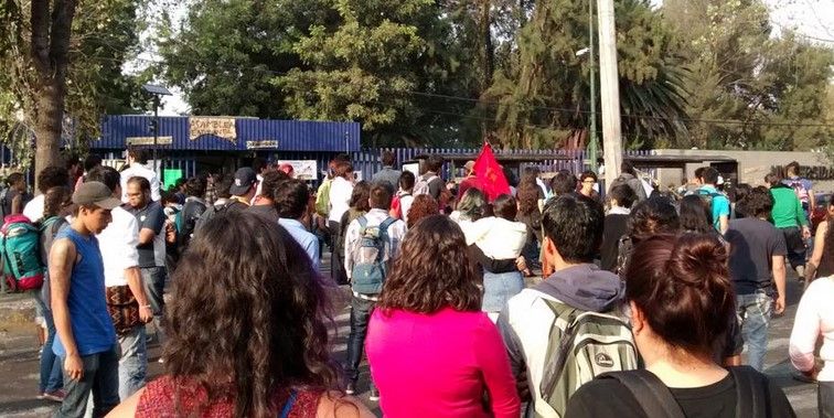 Liberan bajo fianza a 2 estudiantes de la UAM-X