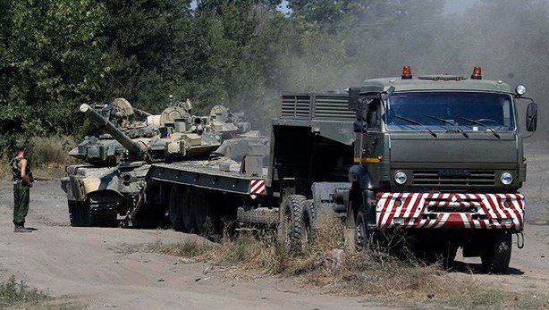 Ucrania acusó a Rusia de enviar armas y tanques a rebeldes
