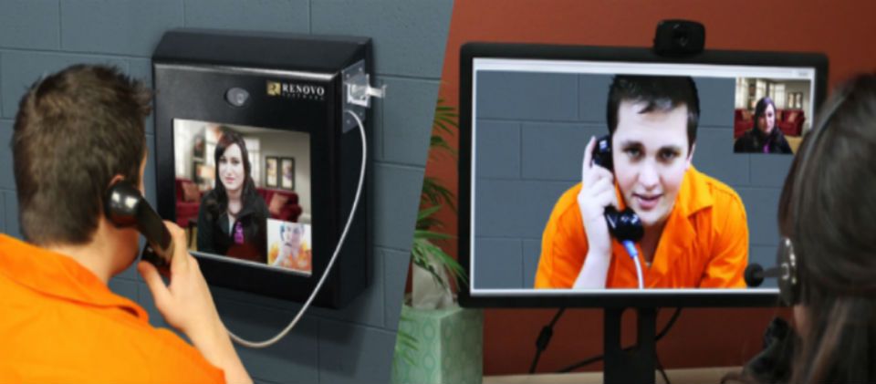 Cárceles de EUA cambian visitas por videoconferencias