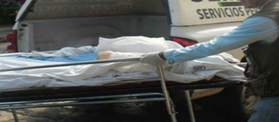 Policías del DF abaten a hombre en Neza